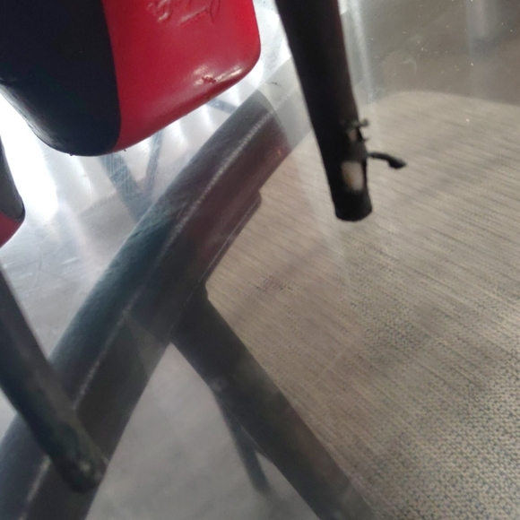 Louboutin shoes size 39 - Picture 3 of 4